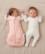 Ergopouch Cocoon Swaddle Svefnpoki 2.5 TOG Daisies - Image 4
