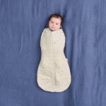 Ergopouch Cocoon Swaddle Bag Svefnpoki 2.5 TOG Lullaby - Image 2