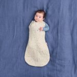 Ergopouch Cocoon Swaddle Bag Svefnpoki 2.5 TOG Lullaby - Image 3